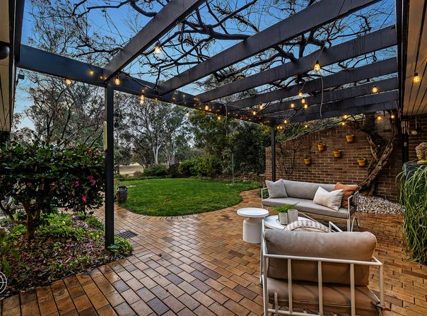 38/85 Crozier Circuit, Kambah, ACT 2902