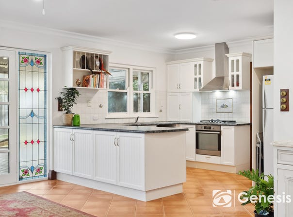 11 Second Avenue, Woodbridge, WA 6056