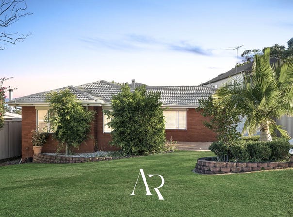 1 Faith Court, Georges Hall, NSW 2198