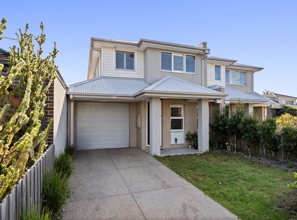 2/125 Blyth Street, Altona, Vic 3018