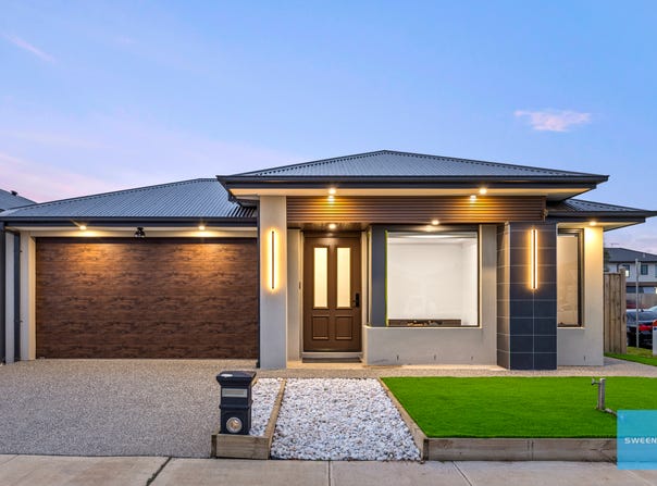 8 Reed Court, Deanside, Vic 3336