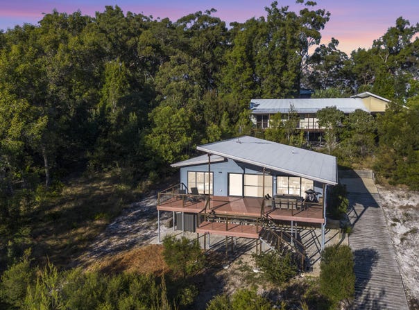 858 Kingfisher Heights Drive, Fraser Island, Qld 4581