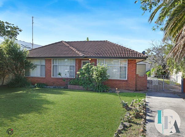 9 Leawarra Avenue, Warilla, NSW 2528