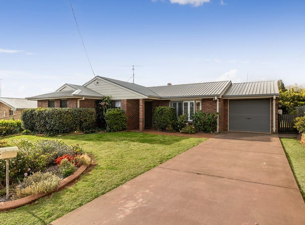31 Lindberg Street, Wilsonton, Qld 4350
