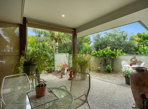 76 Pentas Drive, Bongaree, Qld 4507