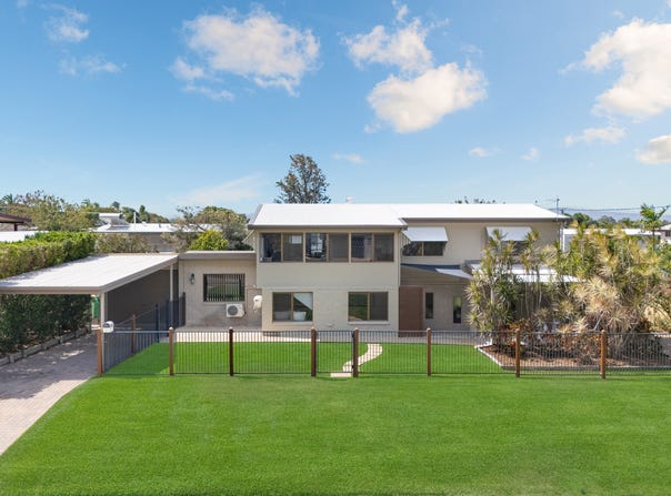 28 Rundle Street, Mount Louisa, Qld 4814