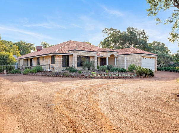 17 Darling Range Drive, Bedfordale, WA 6112