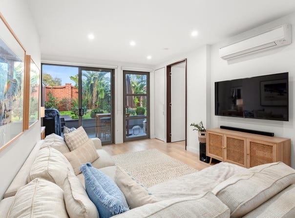48C Montclair Avenue, Brighton, Vic 3186