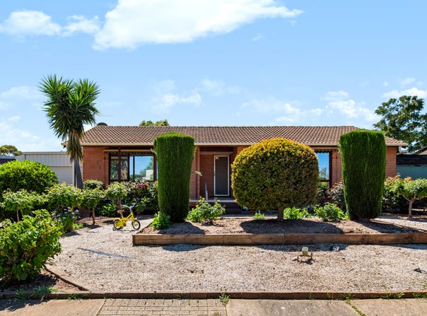25 Cavenagh Street, Elizabeth Downs, SA 5113