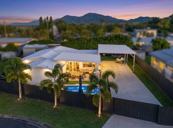 26 Kalyan Close, Caravonica, Qld 4878