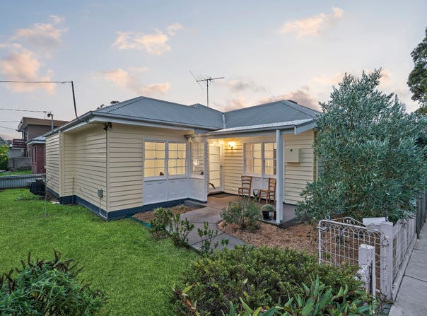 40 Fraser Street, Herne Hill, Vic 3218