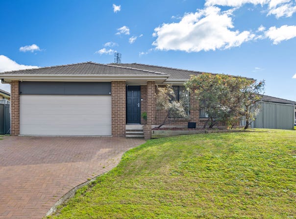 2 Cleveland Street, Cameron Park, NSW 2285