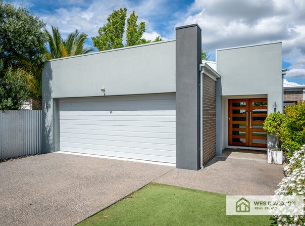 2/32 George Street, Horsham, Vic 3400