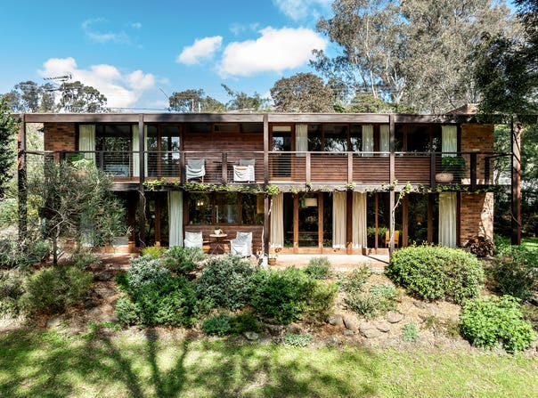 70 McLachlan Street, Templestowe, Vic 3106