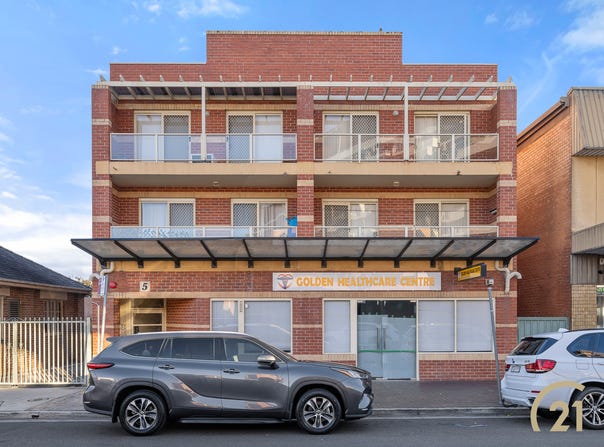 8/5 William Street, Fairfield, NSW 2165