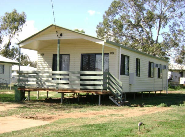 11 Oliffe Street, Blackwater, Qld 4717