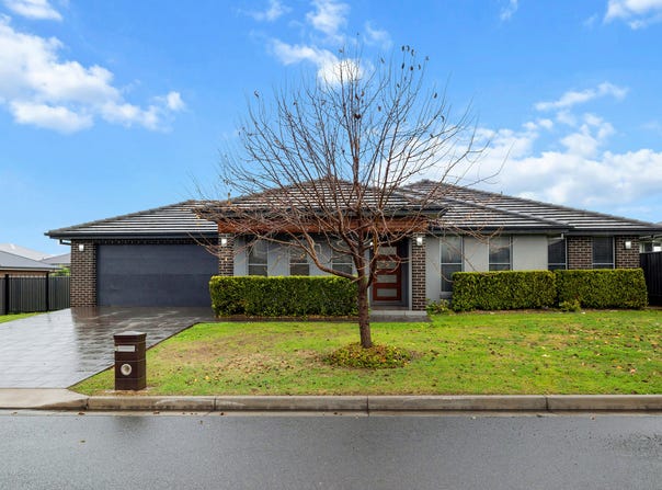 7 Galloway Place, Tamworth, NSW 2340