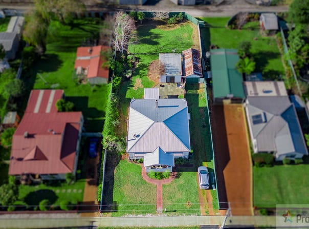 10 Bath Street, Manjimup, WA 6258