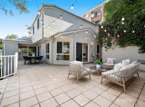 16 Daventry Street, West End, Qld 4101