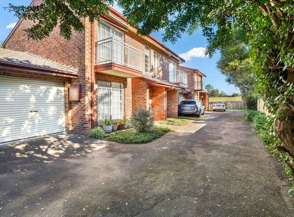 3/8 Brisbane Street, Lorn, NSW 2320