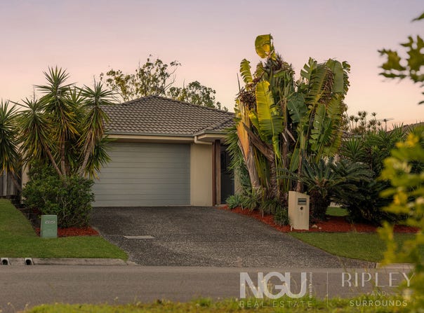 18 Faustina Close, Augustine Heights, Qld 4300