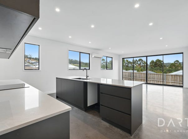 2/48 Burgundy Road, Howrah, Tas 7018