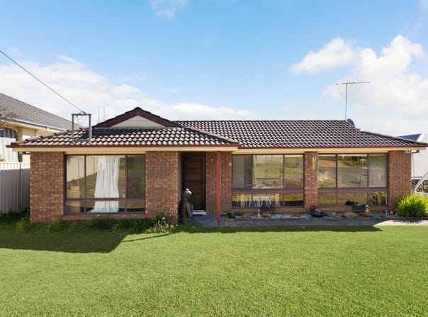 59 Ella Street, Hill Top, NSW 2575
