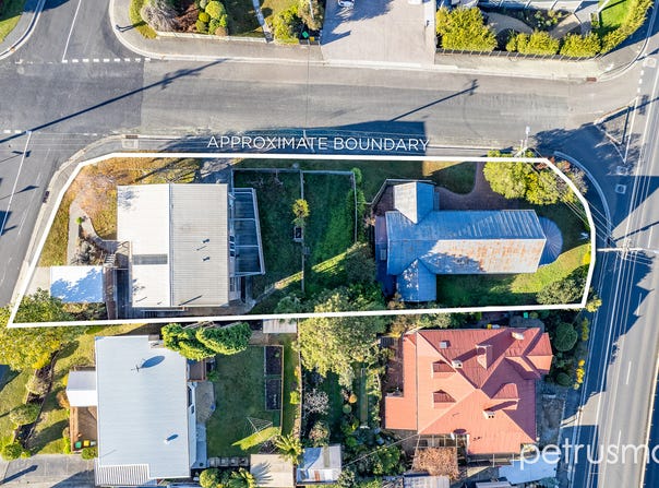 198 East Derwent Highway, Lindisfarne, Tas 7015