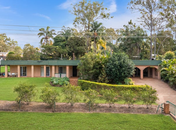 10 Joanne Street, Karalee, Qld 4306