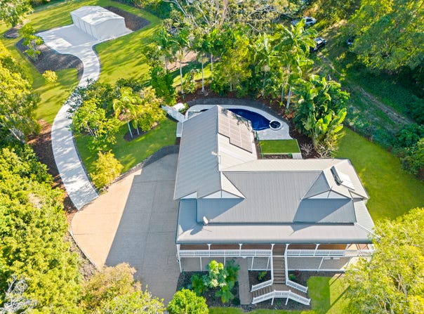 22 Hersden Court, Bonogin, Qld 4213