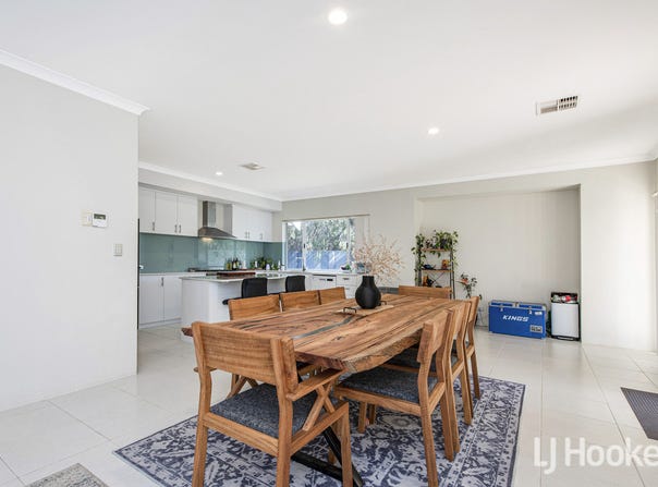 1 Jinatong Loop, Dawesville, WA 6211