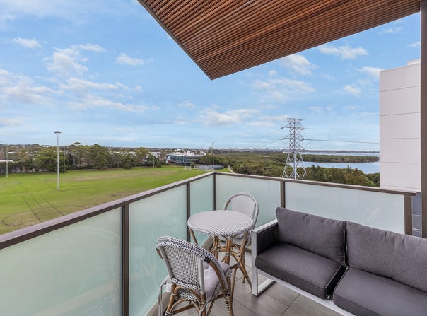 402/3 Foreshore Boulevard, Woolooware, NSW 2230