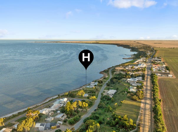 15 Main Street, Pine Point, SA 5571