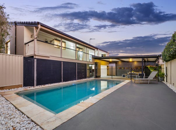 69 Cominan Avenue, Banora Point, NSW 2486