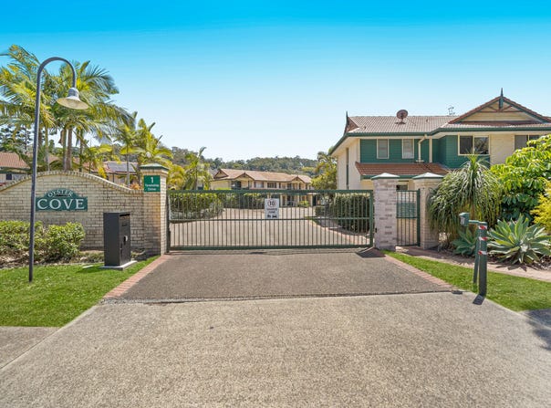 12/1 Township Drive, Burleigh Heads, Qld 4220