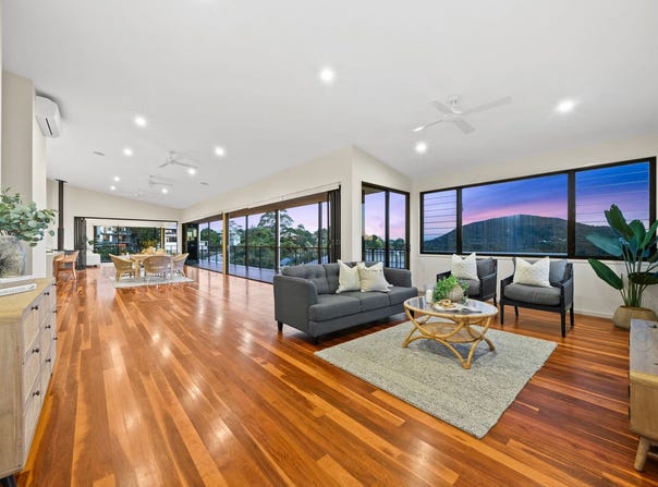 10 Amethyst Place, Yaroomba, Qld 4573