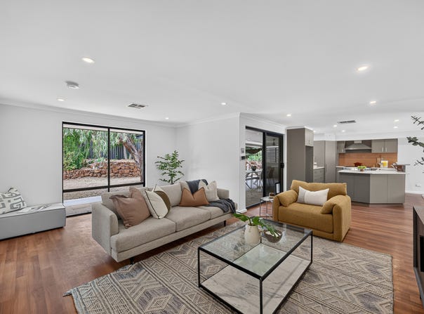 6 Bruce Street, Hillarys, WA 6025