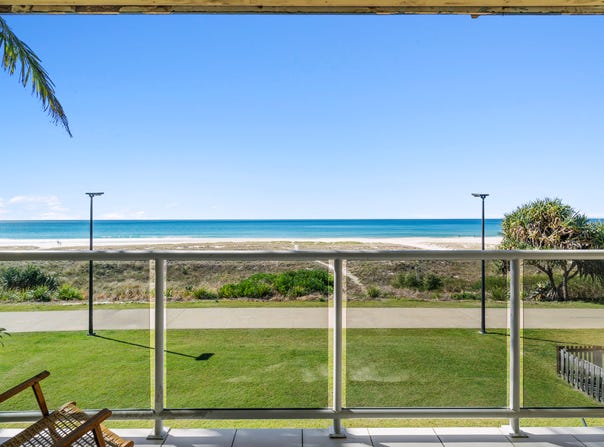 4/269 Golden Four Drive, Bilinga, Qld 4225