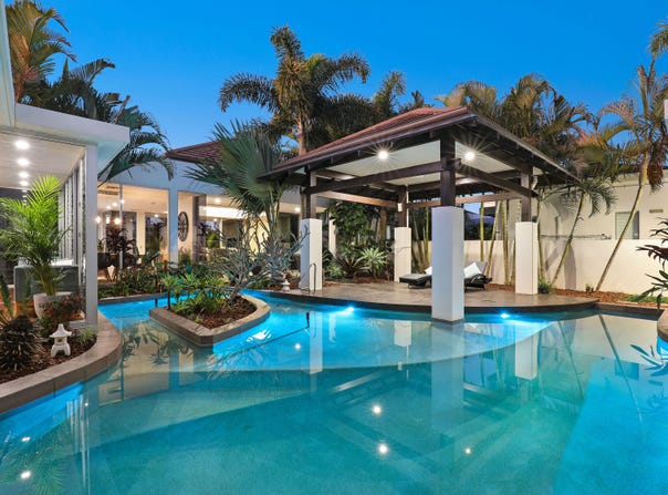 8 Columba Place, Pelican Waters, Qld 4551