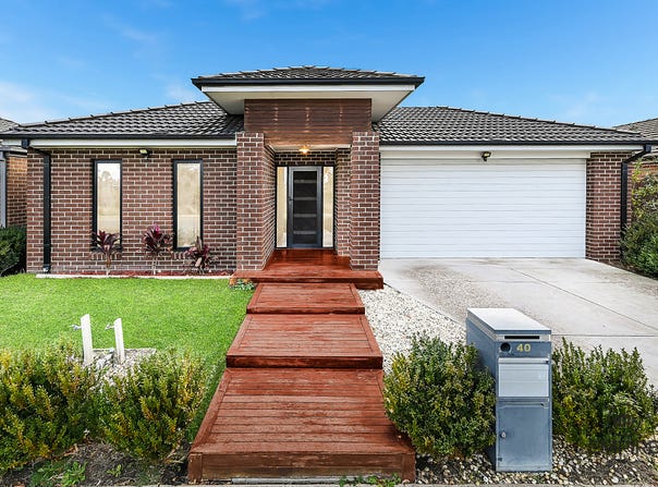 40 Ferrari Drive, Cranbourne East, Vic 3977