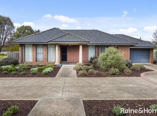 1/79-81 Powlett Street, Kyneton, Vic 3444