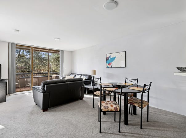 214/10 Currie Crescent, Griffith, ACT 2603