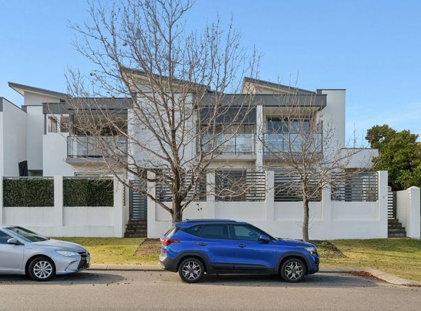 5/2 Ruthven Place, Duncraig, WA 6023