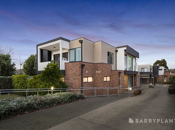 1 Holly Place, Lilydale, Vic 3140
