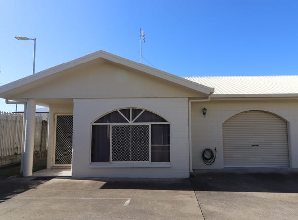 4/45 Macmillan Street, Ayr, Qld 4807