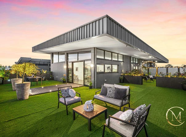 306/82 Bulla Road, Strathmore, Vic 3041