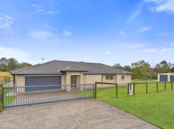 44-50 Bass Street, Barellan Point, Qld 4306
