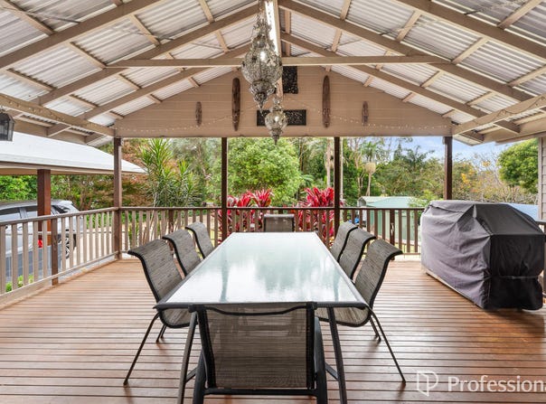 140 Beacon Road, Tamborine Mountain, Qld 4272