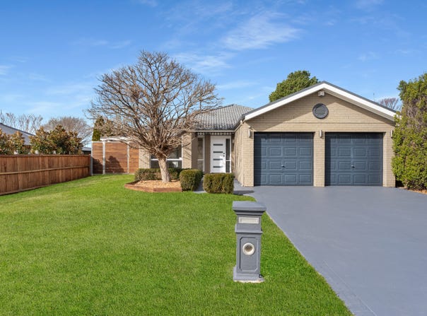 11 James Street, Moss Vale, NSW 2577