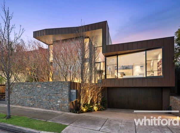 10 Mercer Parade, Newtown, Vic 3220